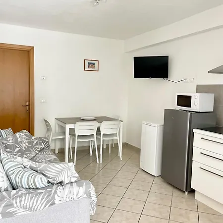 Paradiso Apartament *